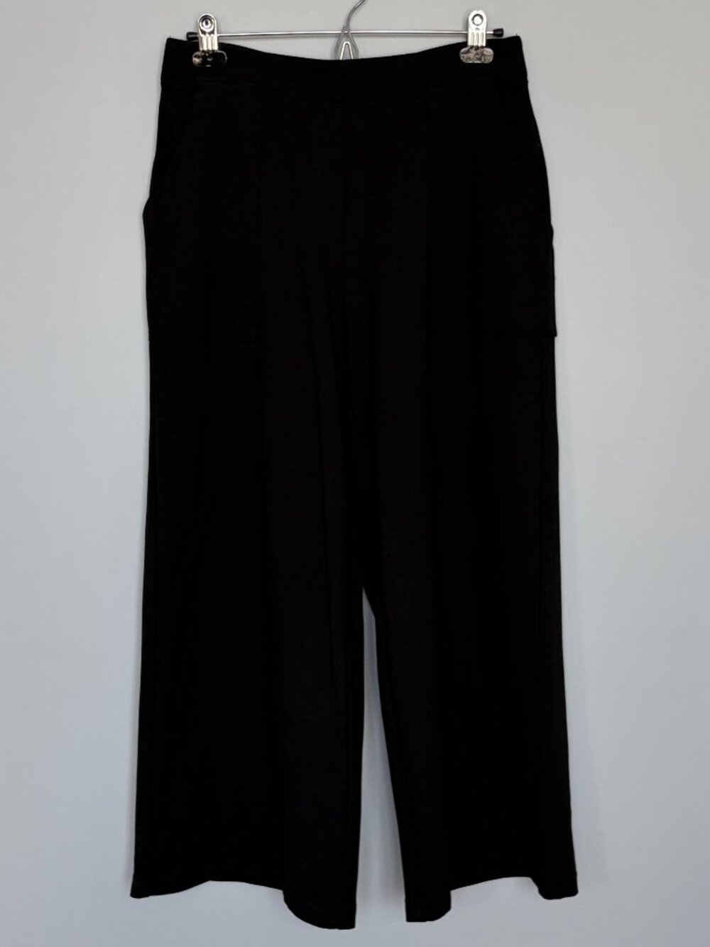 Max Studio Black Wide Leg Cropped Pull-on Pants L